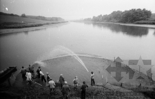 THM-BJ-08689 - Tamási, South Hungary, 1981