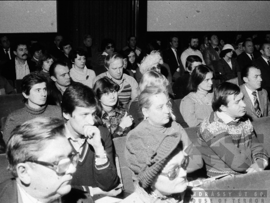 THM-BJ-08778 - Szekszárd, South Hungary, 1981