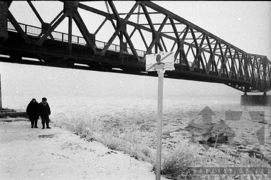 THM-BJ-08981 - Dunaföldvár, South Hungary, 1982 