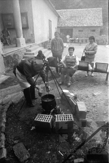 THM-BJ-09130 - Mórágy, South Hungary, 1986