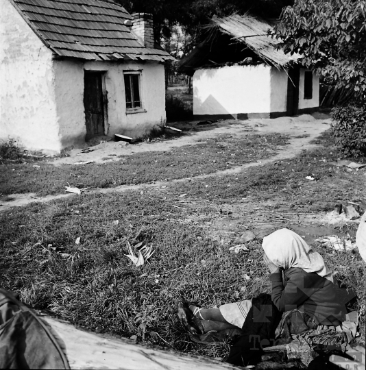 THM-BJ-10489 - Szekszárd, South Hungary, 1967