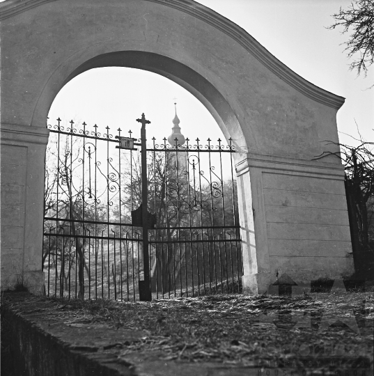 THM-BJ-10578 - Szekszárd, South Hungary, 1978