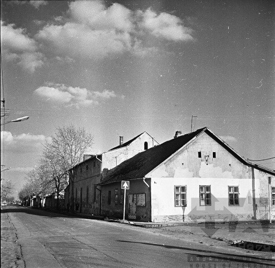 THM-BJ-11012 - Szekszárd, South Hungary, 1979