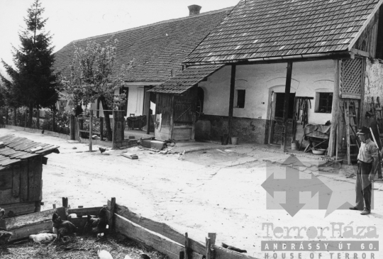 THM-BJ-11365 - Kisszékely, South Hungary, 1979