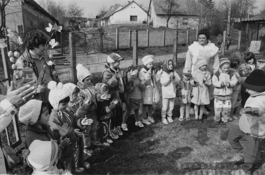 THM-BJ-11632 - Medina, South Hungary, 1980