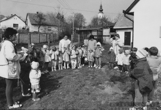 THM-BJ-11633 - Medina, South Hungary, 1980