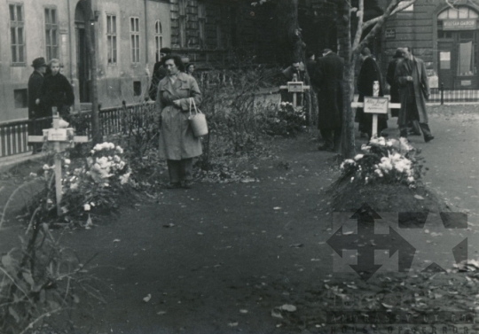 THM-DI-2016.32.11 - The 1956 Revolution and Freedom Fight in Kálvin square and Múzeum Boulevard and in the area