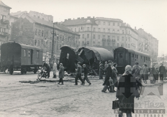 THM-DI-2016.32.9 - The 1956 Revolution and Freedom Fight in Buda