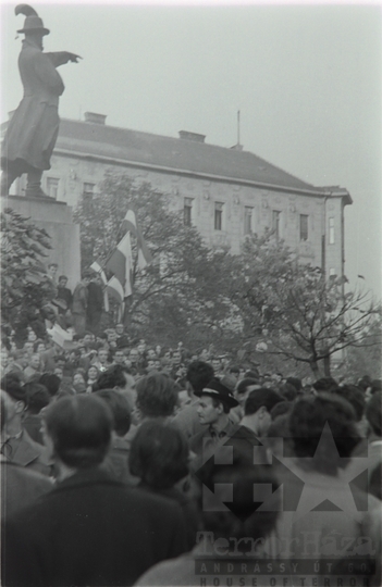 THM-FGY-2017.3.50 - The 1956 Revolution and Freedom Fight in Buda