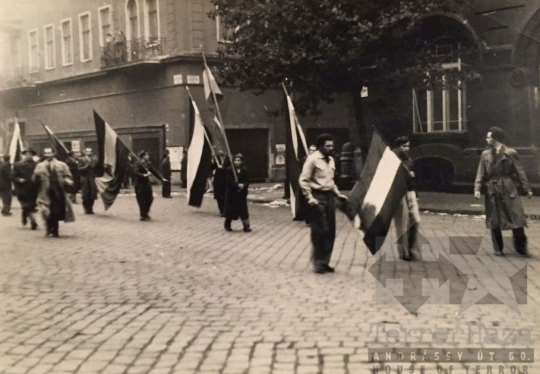 THM-KJ-2017.2.5 - The 1956 Revolution and Freedom Fight in Lenin Boulevard and in the area