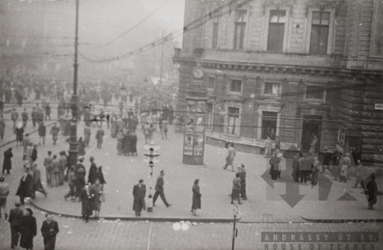 THM-TF-00014 - The 1956 Revolution and Freedom Fight in Blaha Lujza Square