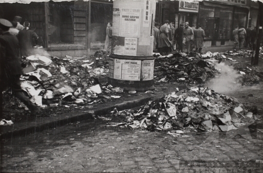 THM-TF-00035 - The 1956 Revolution and Freedom Fight in Teréz Boulevard and in the area