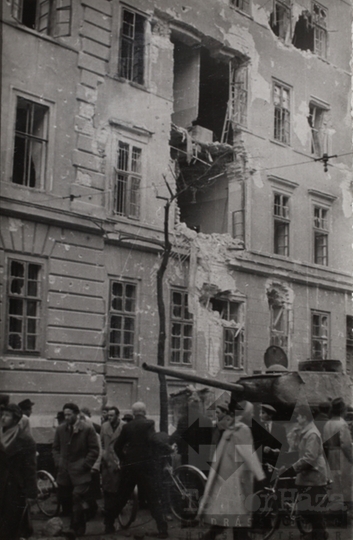 THM-TF-00058 - The 1956 Revolution and Freedom Fight in Üllői Street and in the area