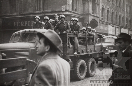 THM-TF-00084 - The 1956 Revolution and Freedom Fight in Rákóczi Street and in the area