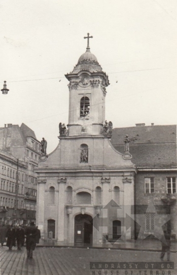 THM-UN-2017.1.5 - The 1956 Revolution and Freedom Fight in Rákóczi street and in the area